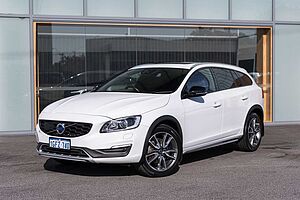 Volvo  V60 Cross Country D4 Luxury