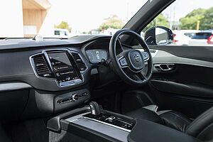 Volvo  XC90 R-Design, B6 AWD mild hybrid, 7 Seats