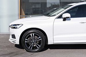 Volvo  XC60 D4 Momentum