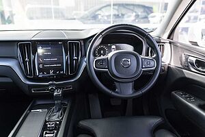 Volvo  XC60 D4 Momentum