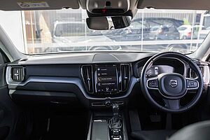 Volvo  XC60 D4 Momentum