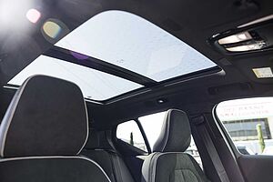 Volvo  XZ MY25 Black Edition AWD