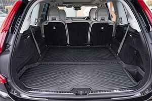 Volvo  XC90 Plus, B5 Mild Hybrid, Petrol, 7 Seats