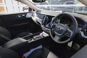 Volvo  S60 Ultimate, B5 Mild Hybrid, Petrol, Bright