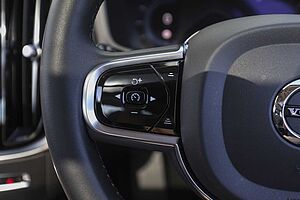 Volvo  S60 Ultimate, B5 Mild Hybrid, Petrol, Bright