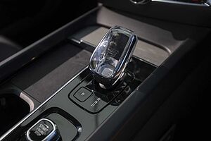 Volvo  S60 Ultimate, B5 Mild Hybrid, Petrol, Bright