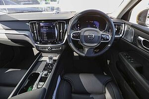 Volvo  S60 Ultimate, B5 Mild Hybrid, Petrol, Bright