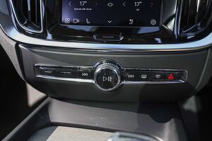 Volvo  S60 Ultimate, B5 Mild Hybrid, Petrol, Bright