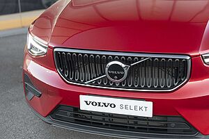 Volvo  XC40 Plus, B4 Mild Hybrid, Petrol