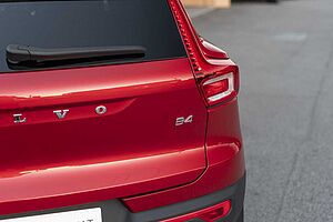 Volvo  XC40 Plus, B4 Mild Hybrid, Petrol