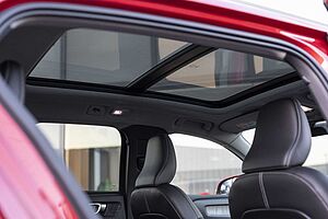 Volvo  XC40 Plus, B4 Mild Hybrid, Petrol
