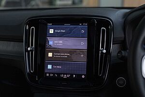Volvo  XC40 Plus, B4 Mild Hybrid, Petrol