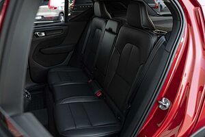 Volvo  XC40 Plus, B4 Mild Hybrid, Petrol