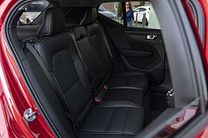 Volvo  XC40 Plus, B4 Mild Hybrid, Petrol