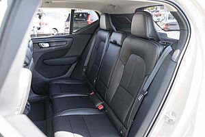 Volvo  XC40 Plus, B4 Mild hybrid, Petrol