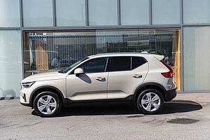 Volvo  XC40 Plus, B4 Mild hybrid, Petrol