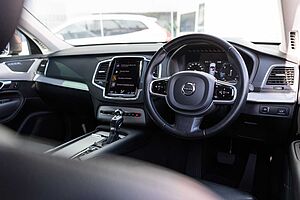 Volvo  XC90 D5 Momentum AWD