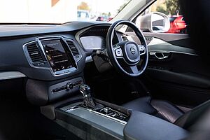 Volvo  XC90 D5 Momentum AWD