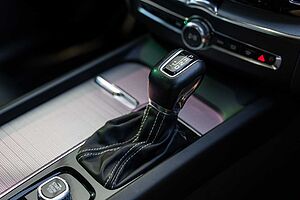 Volvo  XC60 D5 R-Design AWD