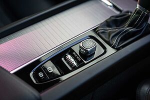 Volvo  XC60 D5 R-Design AWD