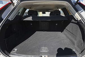 Volvo  XC60 Momentum, B5 mild hybrid