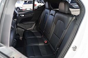 Volvo  XC40 T5 R-Design AWD