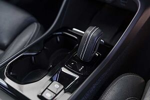 Volvo  XC40 T5 R-Design AWD