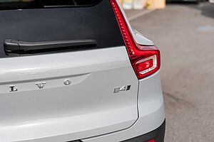 Volvo  XC40 Ultra, B4 AWD Mild hybrid, Petrol, Bright