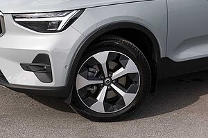 Volvo  XC40 Ultra, B4 AWD Mild hybrid, Petrol, Bright