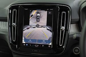 Volvo  XC40 Ultra, B4 AWD Mild hybrid, Petrol, Bright
