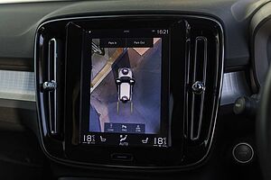 Volvo  XC40 T4 Momentum FWD