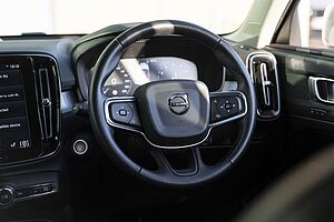 Volvo  XC40 T4 Momentum FWD