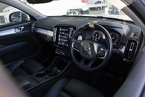 Volvo  XC40 T4 Momentum FWD