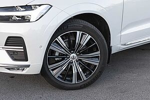 Volvo  XC60 Ultra, B5 AWD Mild hybrid, Petrol, Bright
