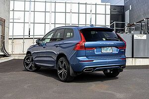 Volvo  XC60 T6 R-Design AWD