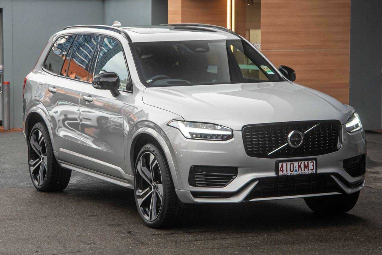 Volvo  XC90 Recharge Ultimate, T8 AWD Plug-in hybrid, Electric/Petrol, Dark, 7 Seats