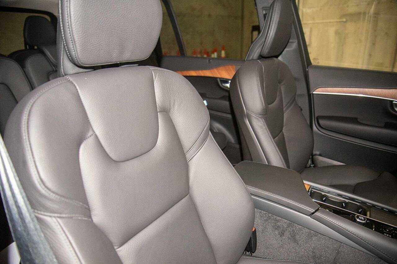 Volvo  XC90 Ultimate, B5 AWD Mild hybrid, Petrol, Bright, 7 Seats