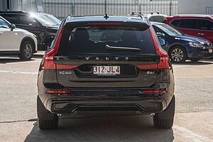 Volvo  XC60 Ultimate, B6 Mild Hybrid, Petrol, Dark