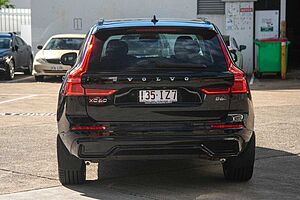 Volvo  XC60 Ultimate, B6 Mild Hybrid, Petrol, Dark