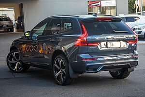 Volvo  XC60 Recharge Ultimate, T8 Plug-In Hybrid, Electric/Petrol, Dark