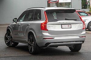 Volvo  XC90 Recharge Ultimate, T8 AWD Plug-in hybrid, Electric/Petrol, Dark, 7 Seats