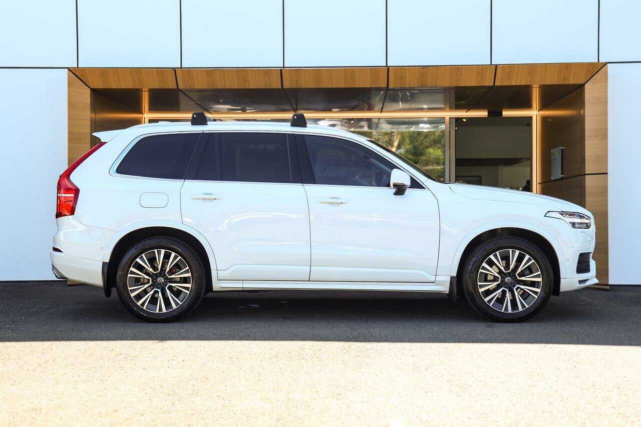 Volvo  XC90 Momentum, D5 AWD (173 kW), Seven individual seats