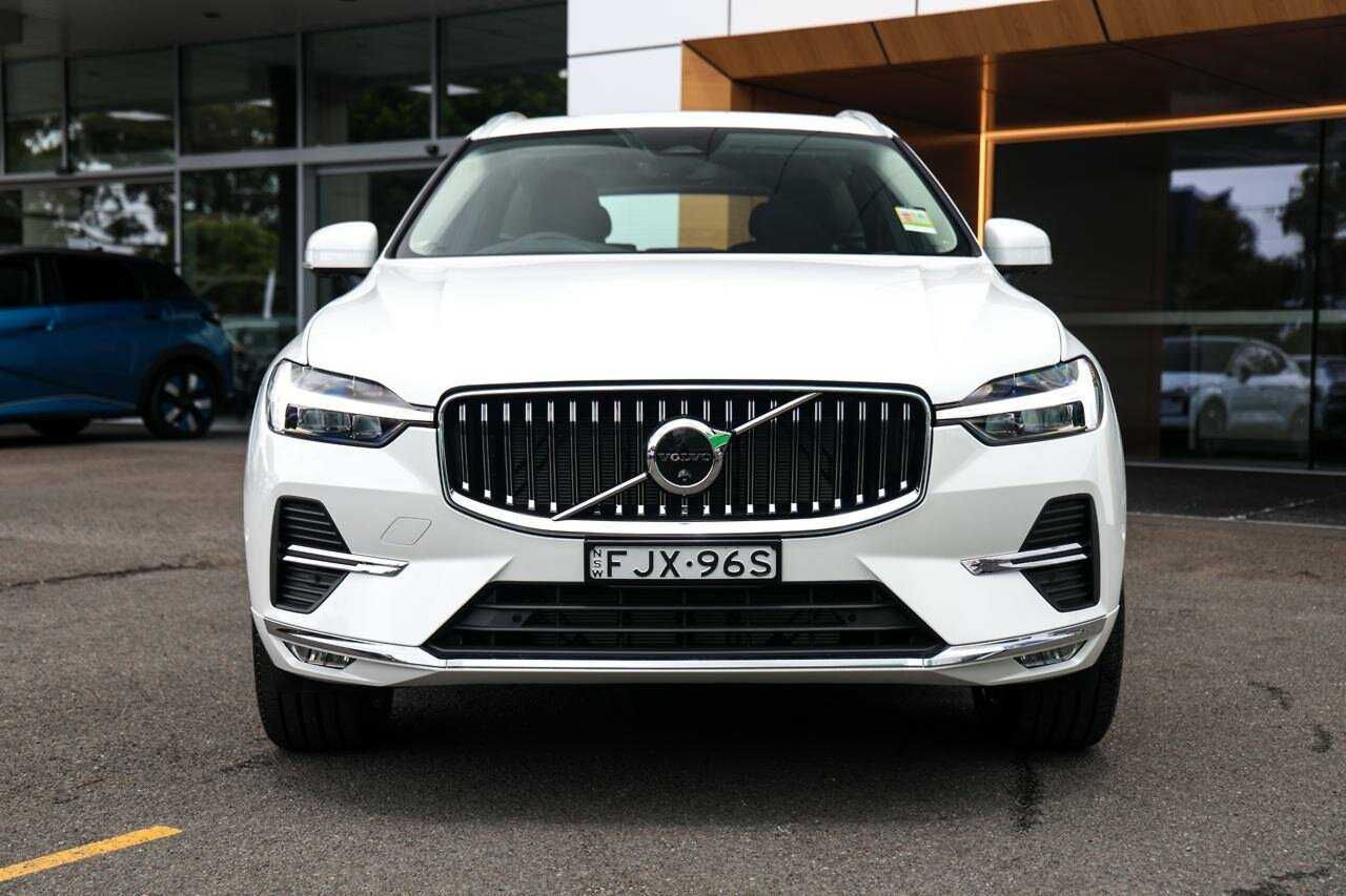 Volvo  XC60 Ultra, B5 AWD Mild hybrid, Petrol, Bright