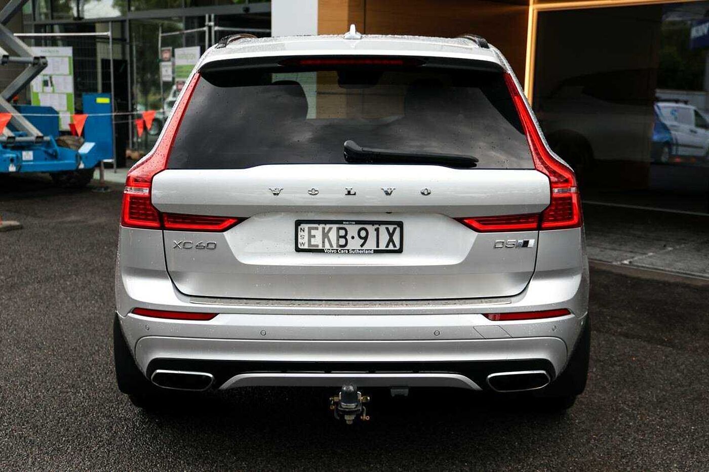 Volvo  XC60 D5 R-Design AWD