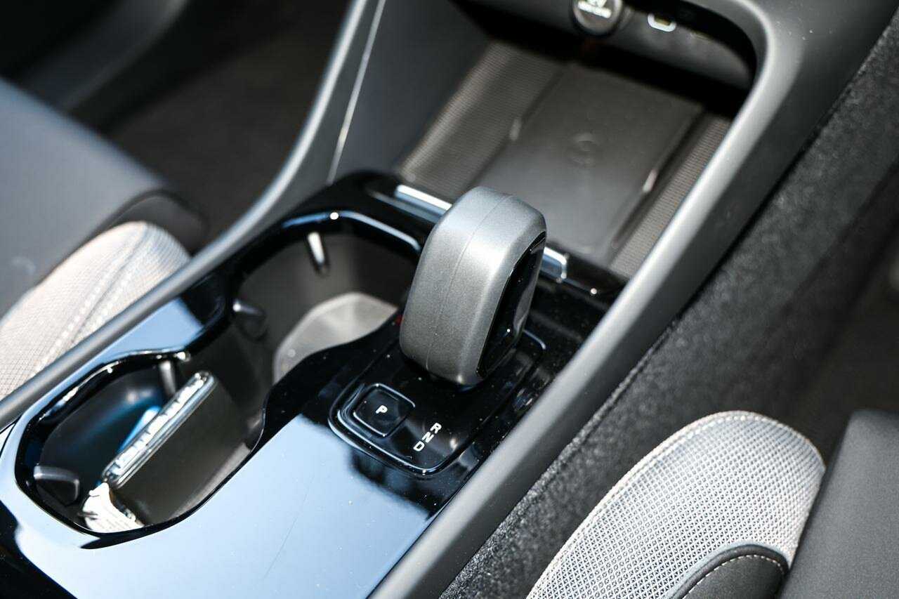 Volvo  EX40 Ultra, Single Motor Extended Range, Electric