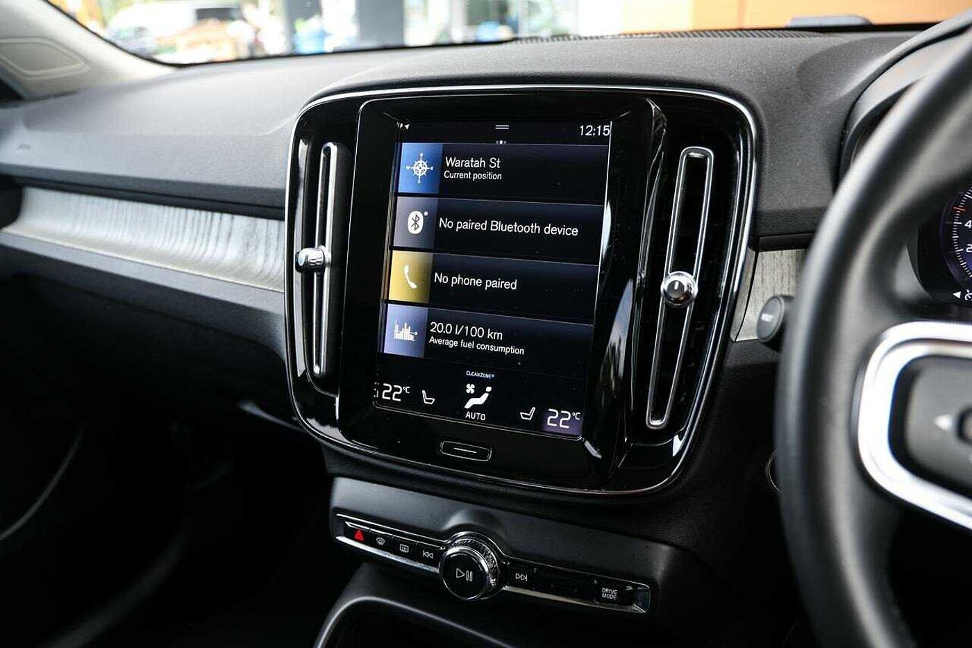 Volvo  XC40 Inscription, T4 Petrol AWD (140 kW)