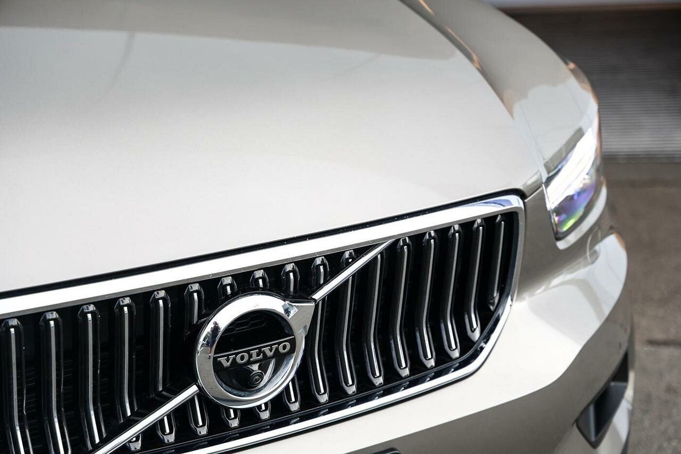 Volvo  XC40 Inscription, T4 Petrol AWD (140 kW)