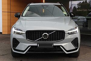 Volvo  XC60 Recharge Plus, T8 AWD Plug-in hybrid, Electric/Petrol, Dark