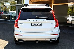 Volvo  XC90 Momentum, D5 AWD (173 kW), Seven individual seats