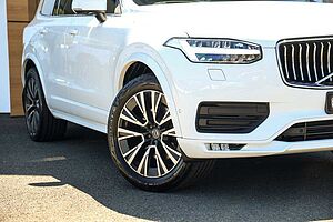 Volvo  XC90 Momentum, D5 AWD (173 kW), Seven individual seats